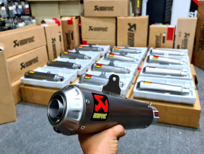 AKRAPOVIC - LON PÔ GP - SLIP R3/MT03 