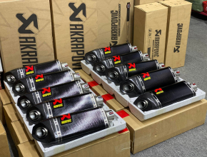 AKRAPOVIC - LON PÔ AKRAPOVIC RACING LINE 